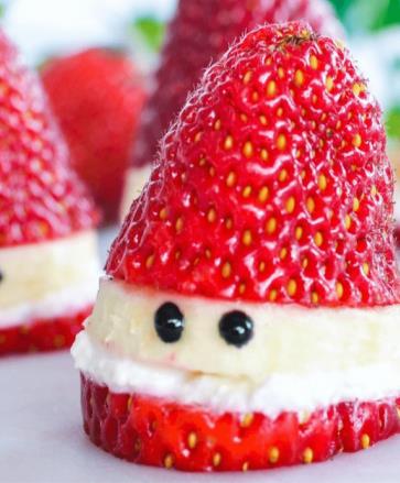 strawberry santas.jpg